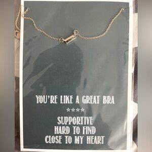 Best Friend Heart Necklace & Card: Yellow Gold